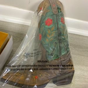 BNIB - Laredo, “Miss Kate” Cowboy Boots, 7